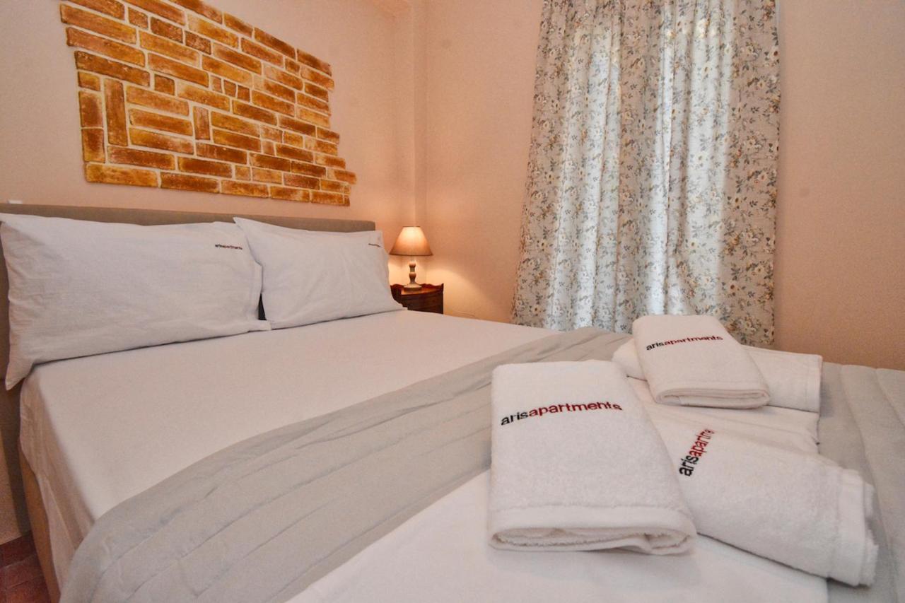 Kampielos Homes Corfu (city)